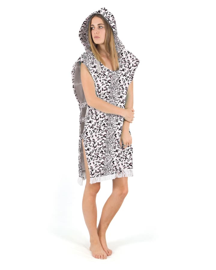 O&E Ladies summer fling poncho 19s - vista 3