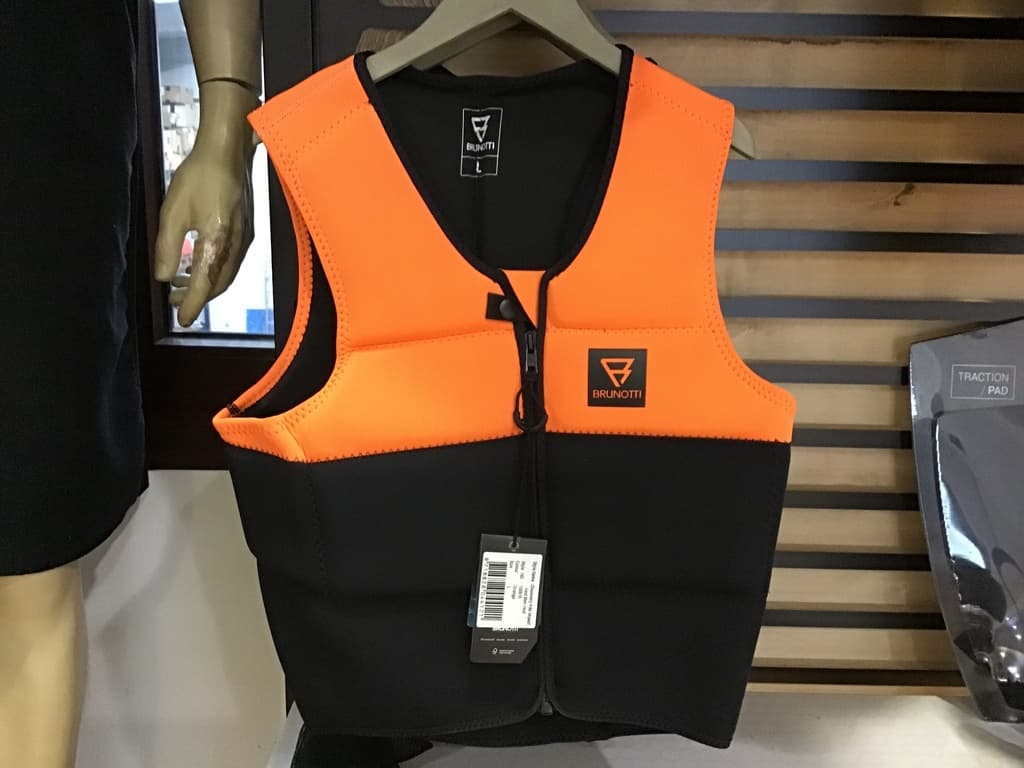 Brunotti Discovery kite impact vest men - vista 3