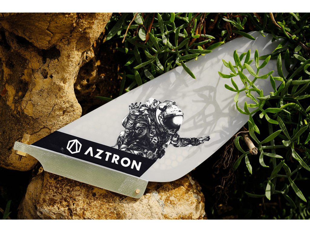 Aztron Race hard 8.3" fiberglass fin - vista 4